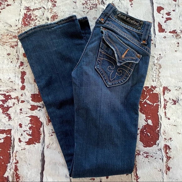 ROCK REVIVAL Gwen Boot Cut Jeans - Picture 11 of 12